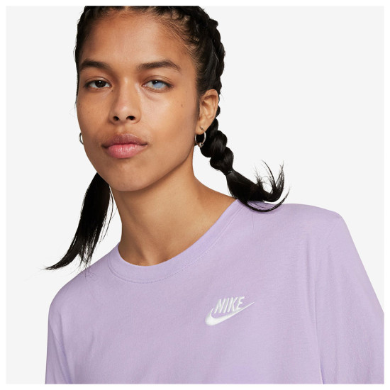 Nike Γυναικεία κοντομάνικη μπλούζα Sportswear Club Essentials T-Shirt